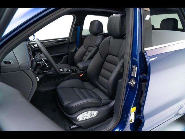 2025 Porsche Macan Pompano Beach FL