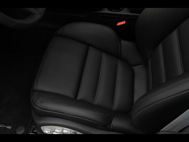 2025 Porsche Macan Pompano Beach FL