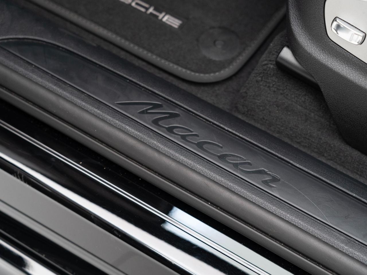 2025 Porsche Macan Pompano Beach FL