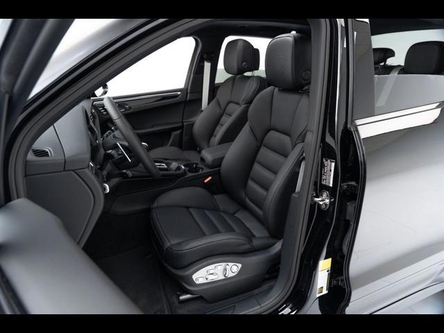 2025 Porsche Macan Pompano Beach FL