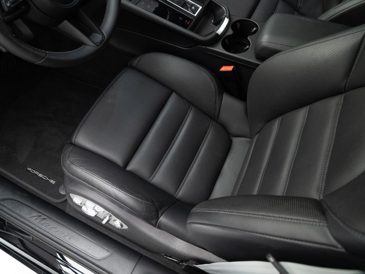 2025 Porsche Macan Pompano Beach FL