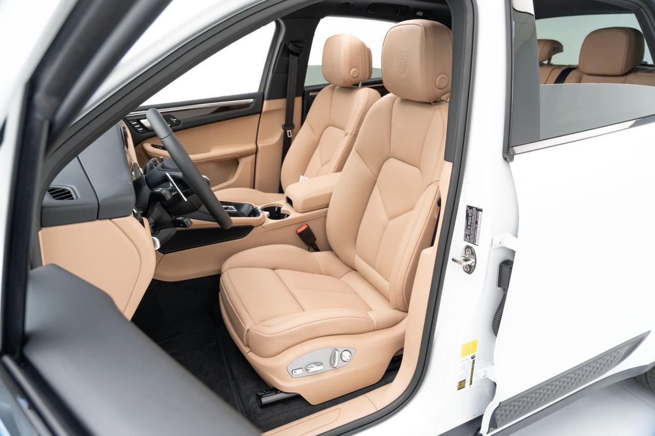 2025 Porsche Macan Pompano Beach FL