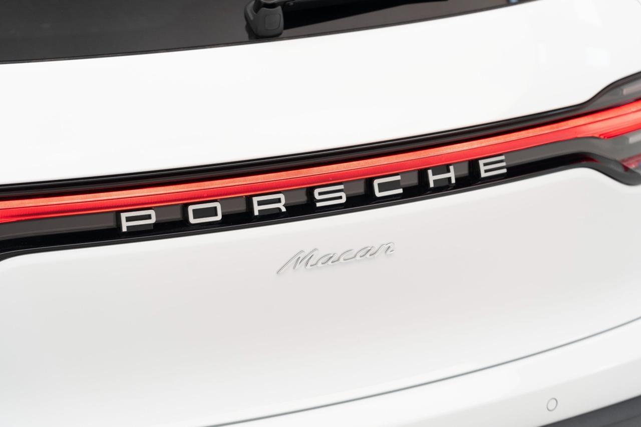 2025 Porsche Macan Pompano Beach FL