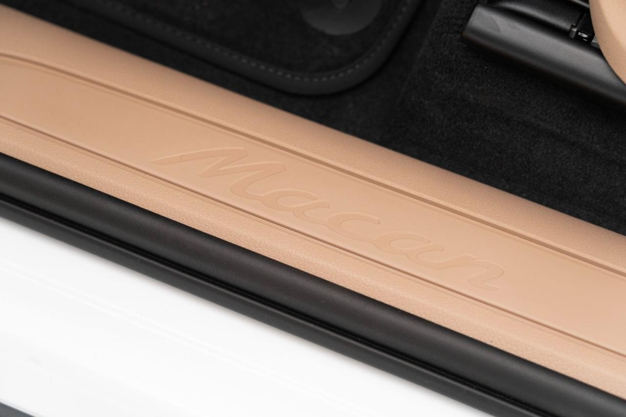2025 Porsche Macan Pompano Beach FL