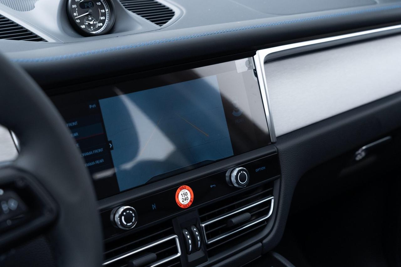 2025 Porsche Macan Pompano Beach FL