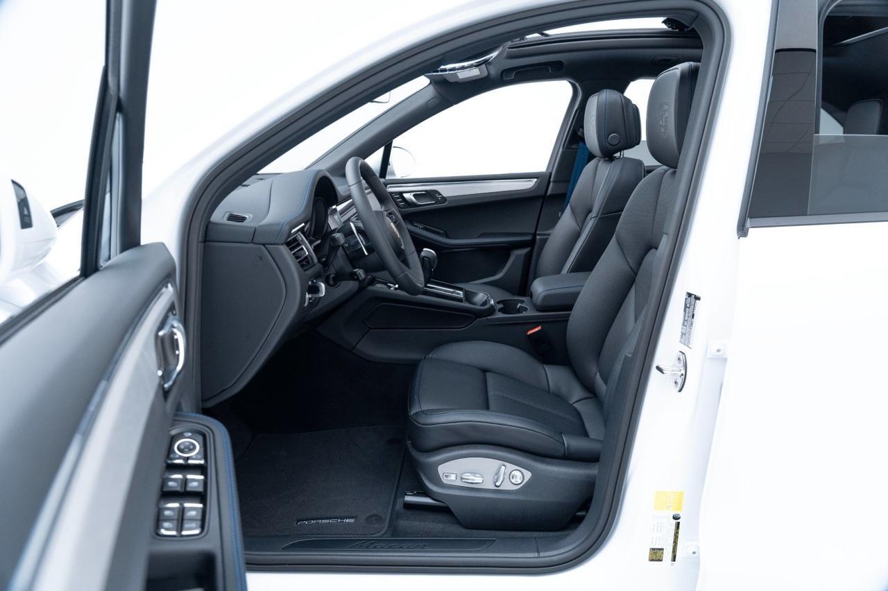 2025 Porsche Macan Pompano Beach FL