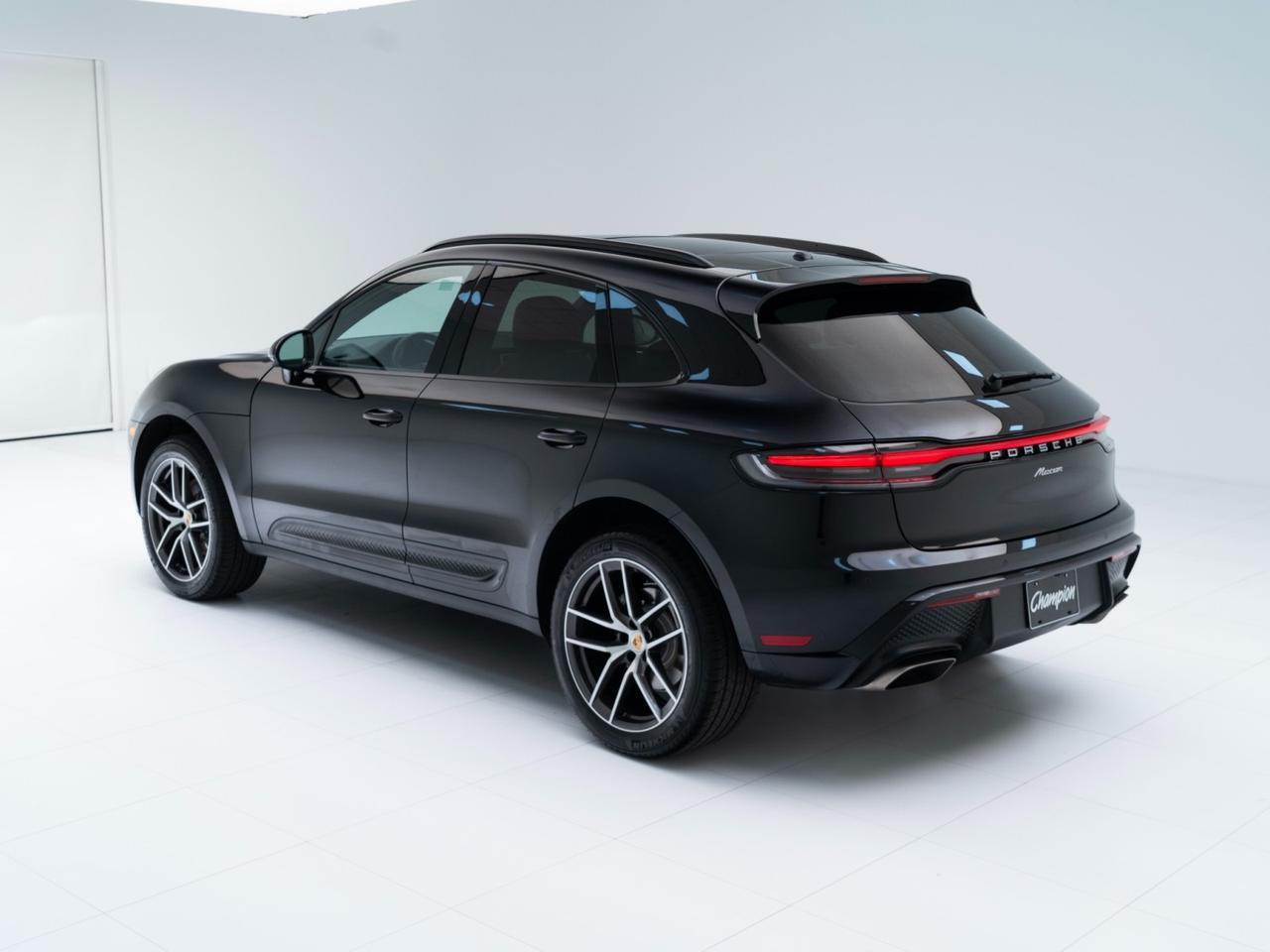2025 Porsche Macan Pompano Beach FL
