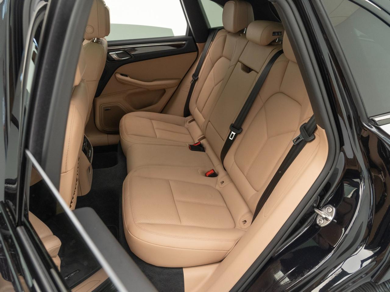 2025 Porsche Macan Pompano Beach FL