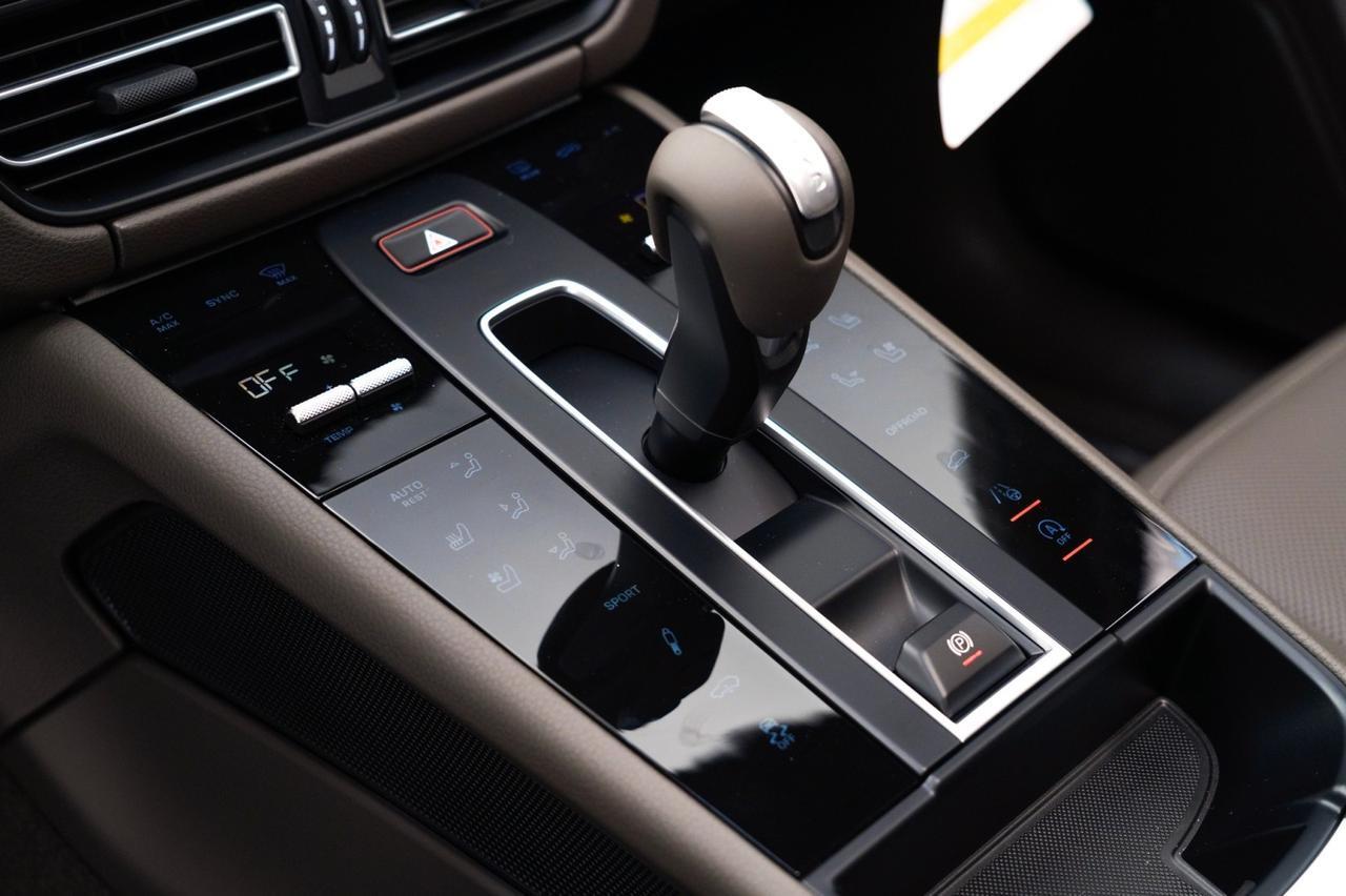 2025 Porsche Macan Pompano Beach FL