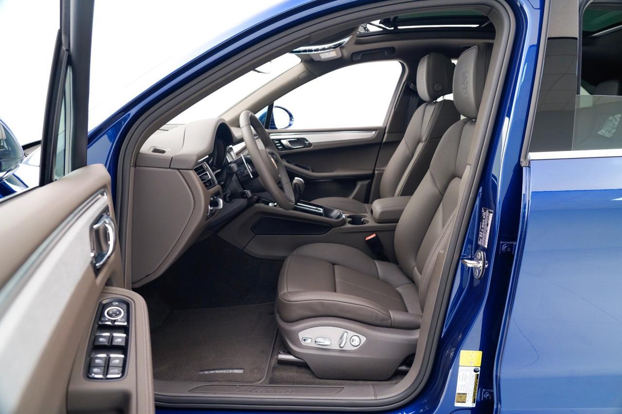 2025 Porsche Macan Pompano Beach FL