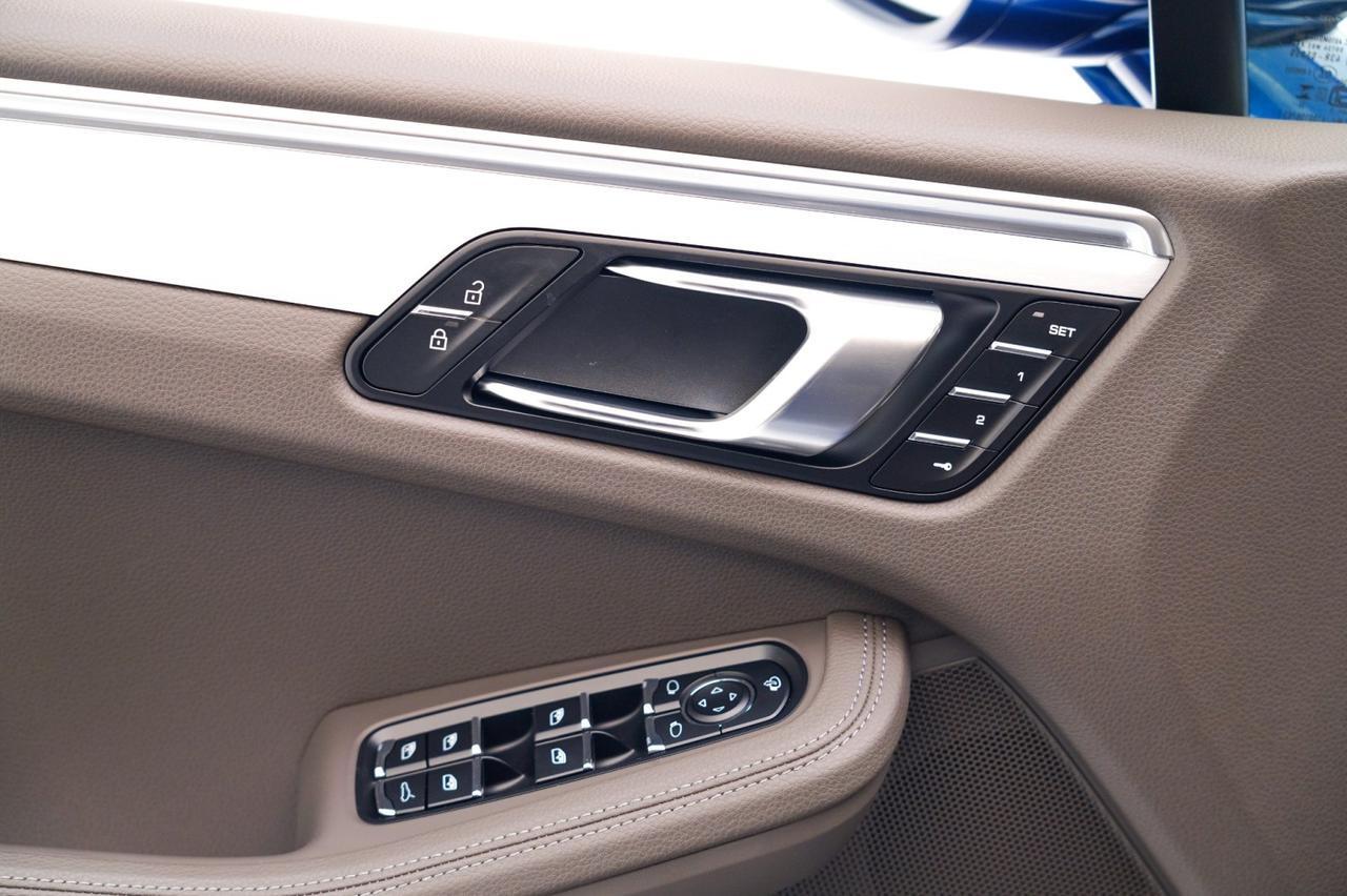 2025 Porsche Macan Pompano Beach FL