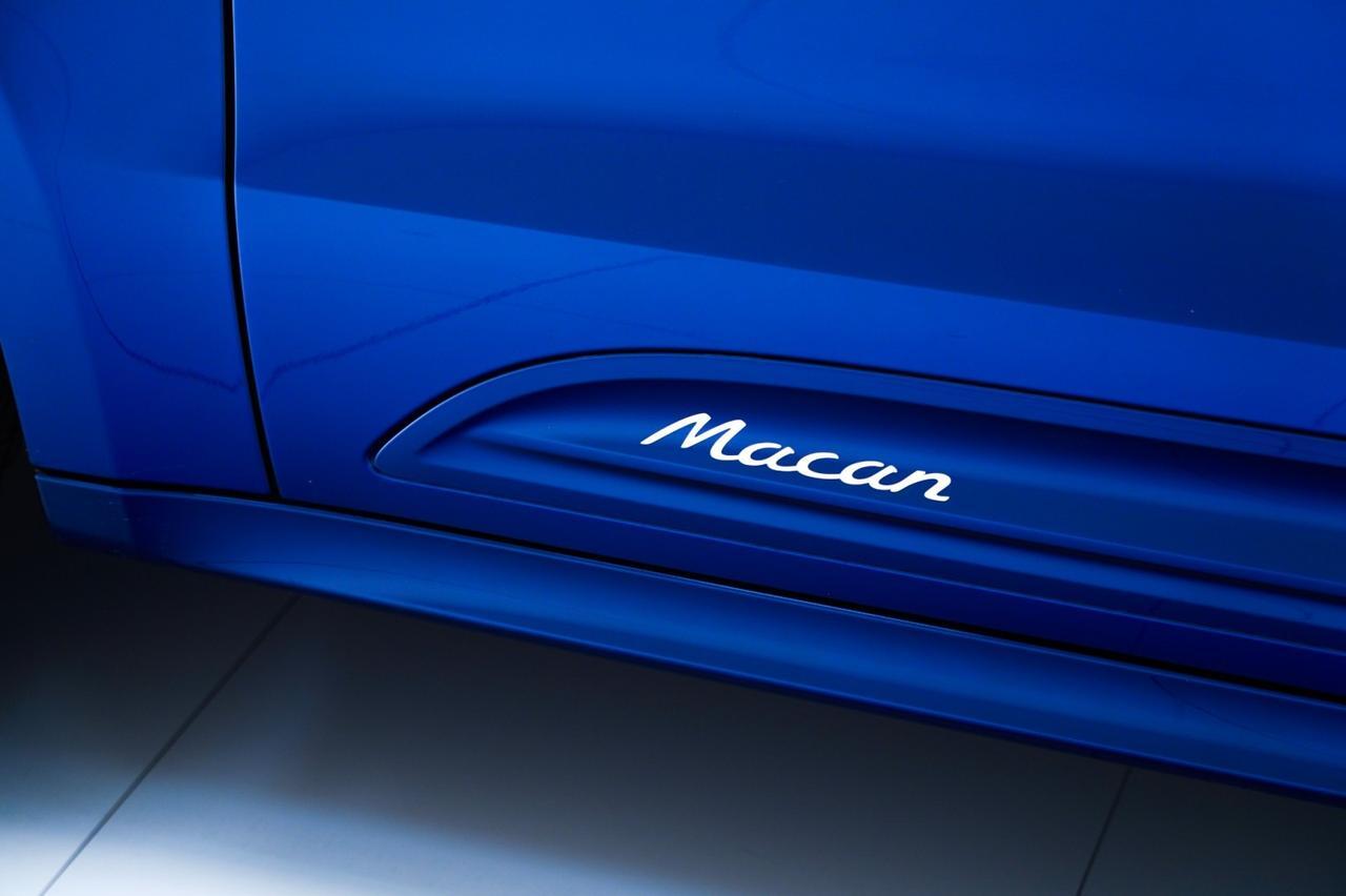 2025 Porsche Macan Pompano Beach FL