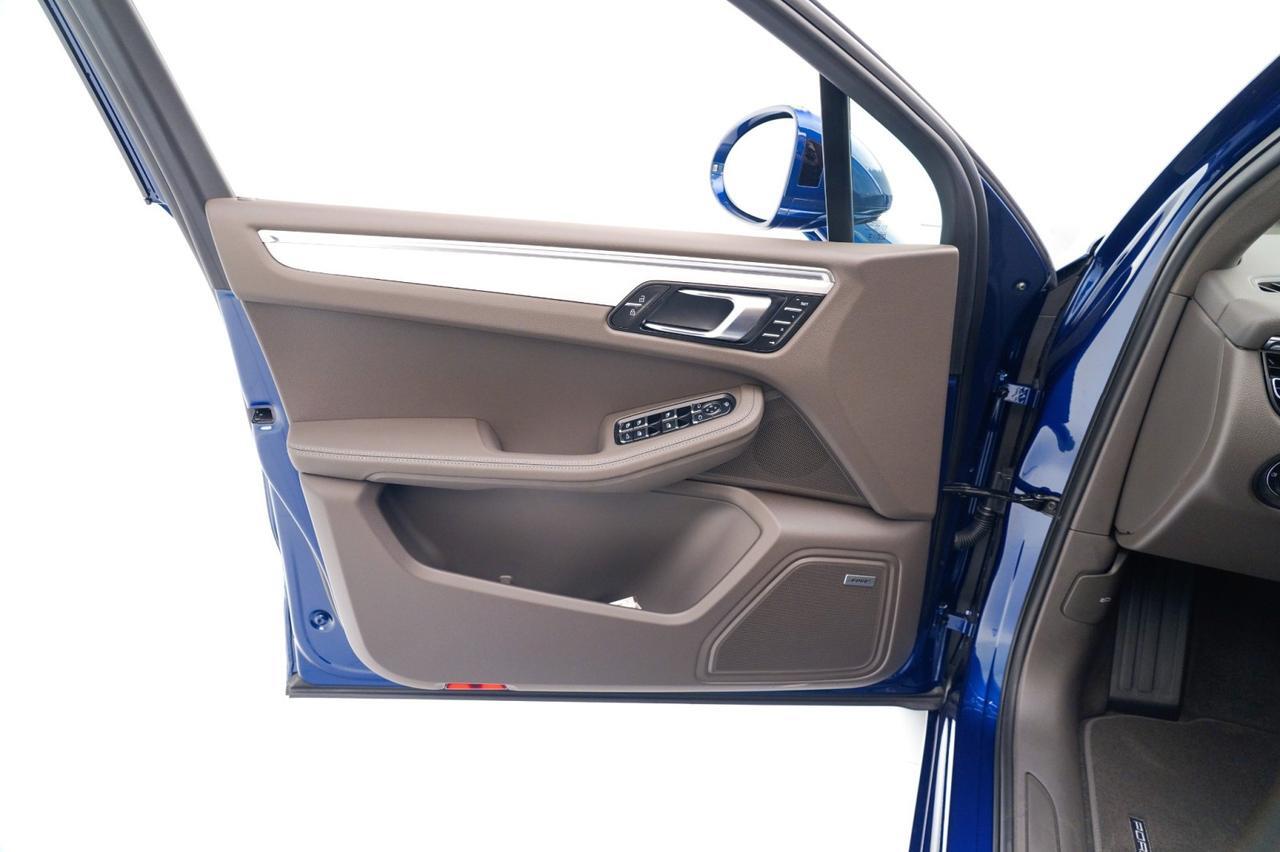 2025 Porsche Macan Pompano Beach FL