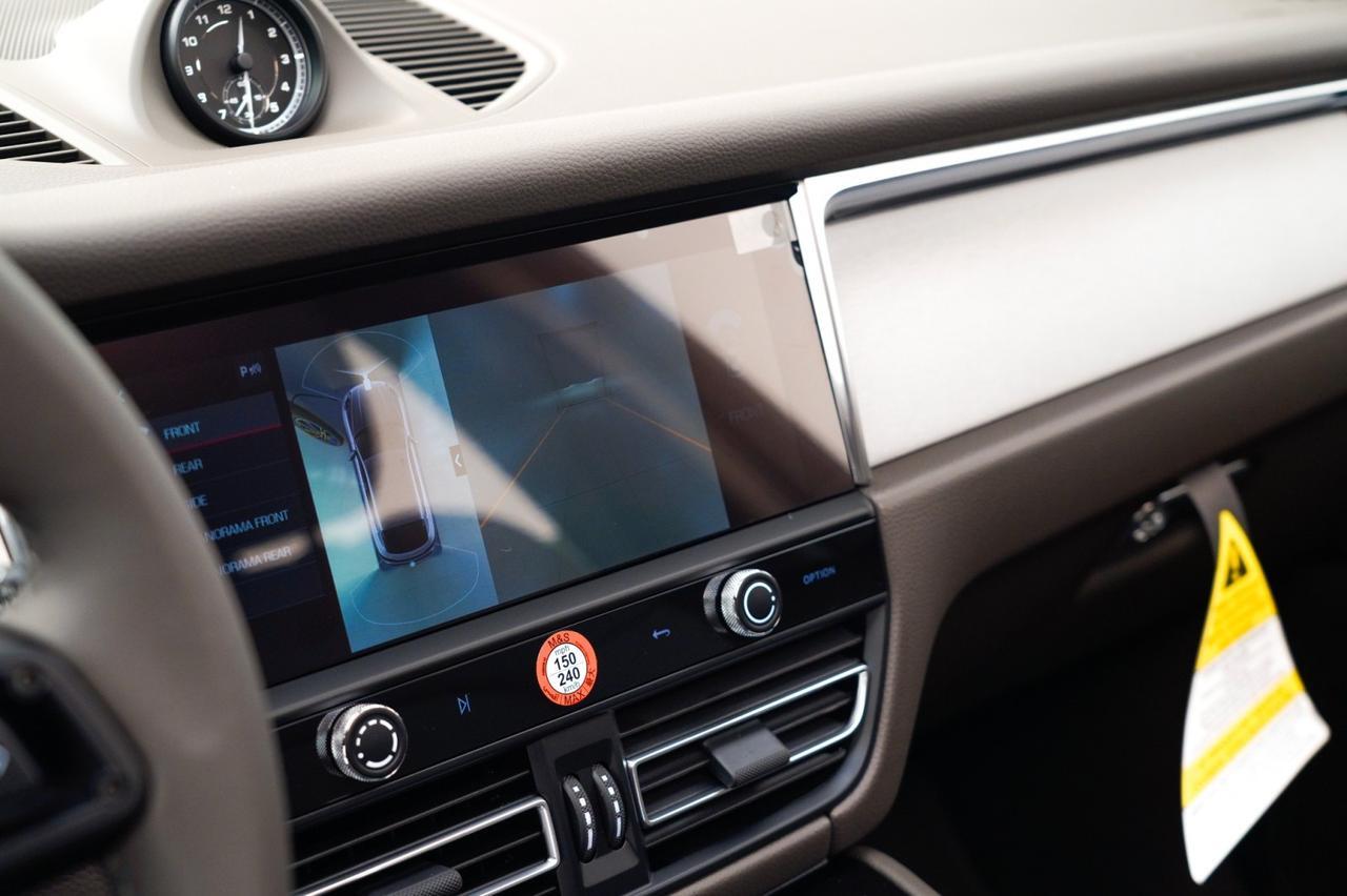 2025 Porsche Macan Pompano Beach FL