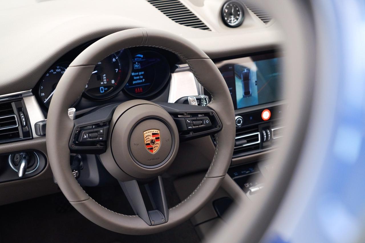 2025 Porsche Macan Pompano Beach FL