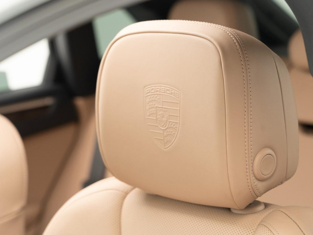 2025 Porsche Macan Pompano Beach FL