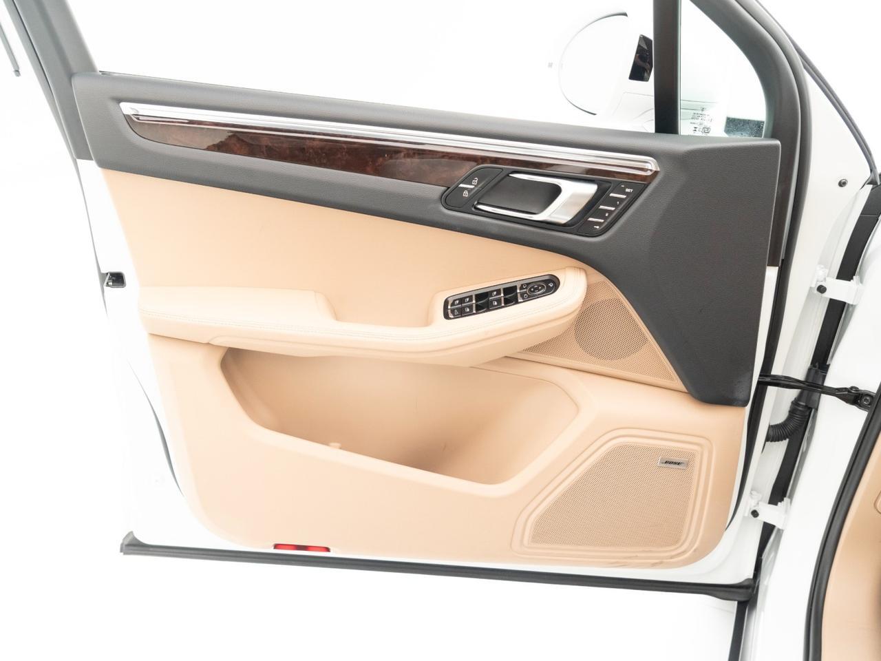 2025 Porsche Macan Pompano Beach FL