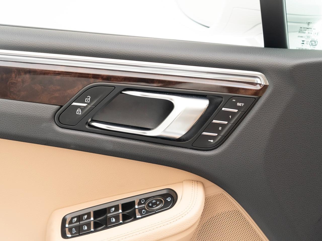 2025 Porsche Macan Pompano Beach FL