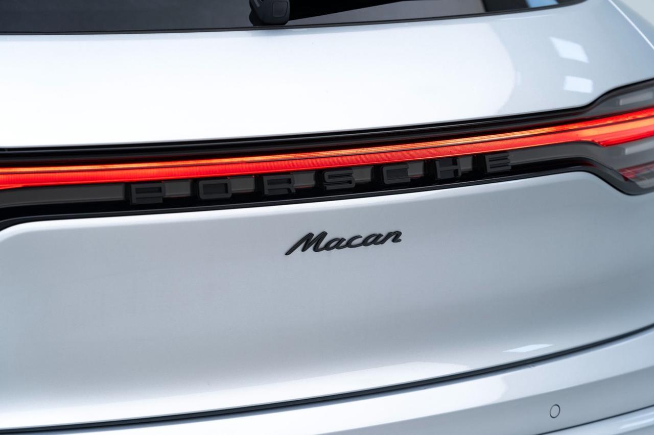 2025 Porsche Macan Pompano Beach FL