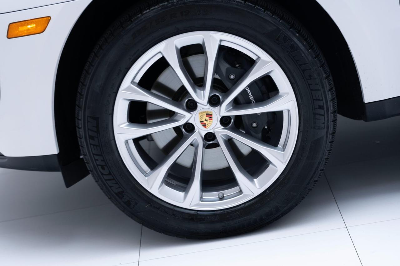 2025 Porsche Macan Pompano Beach FL