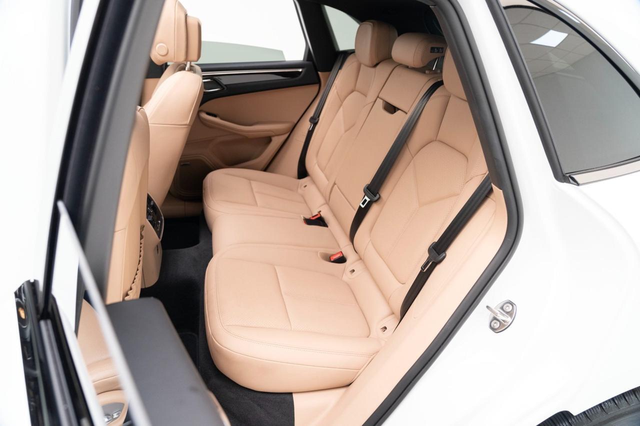 2025 Porsche Macan Pompano Beach FL