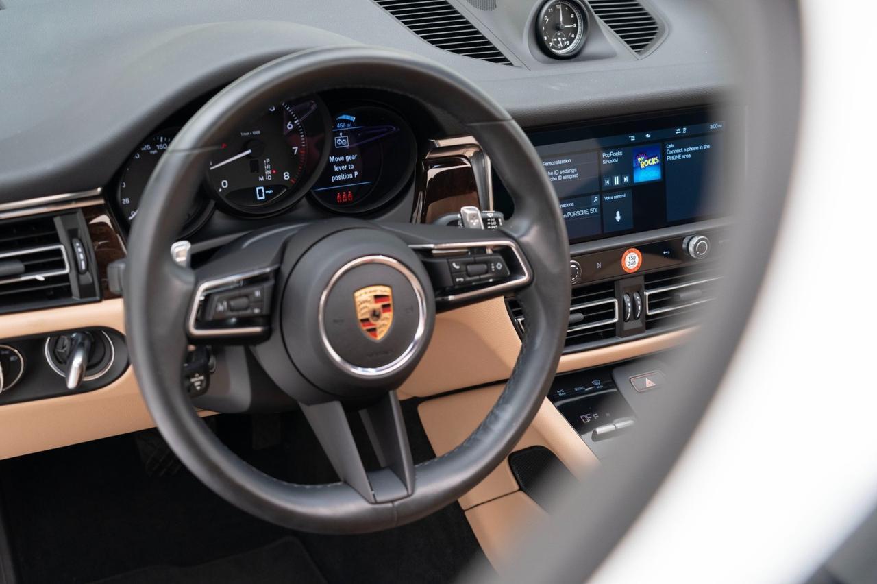 2025 Porsche Macan Pompano Beach FL
