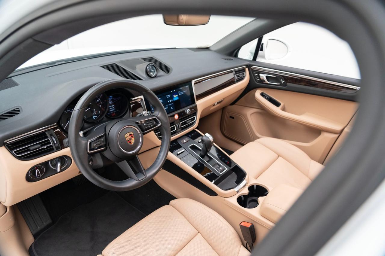 2025 Porsche Macan Pompano Beach FL