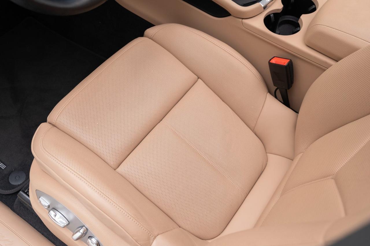 2025 Porsche Macan Pompano Beach FL