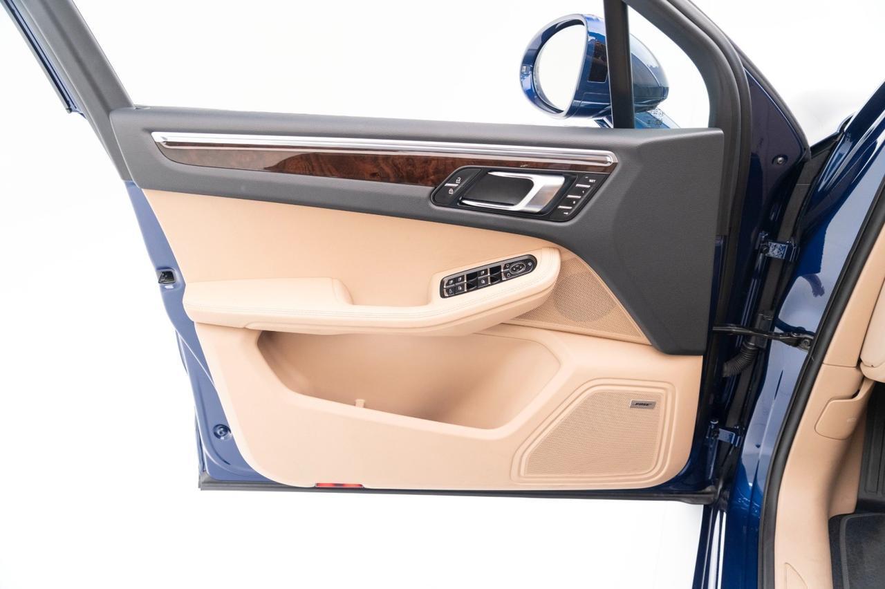2025 Porsche Macan Pompano Beach FL