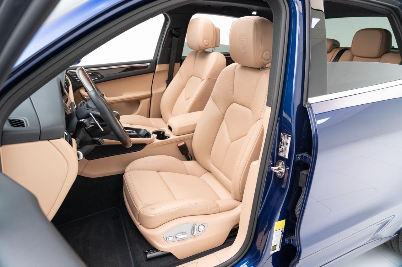 2025 Porsche Macan Pompano Beach FL