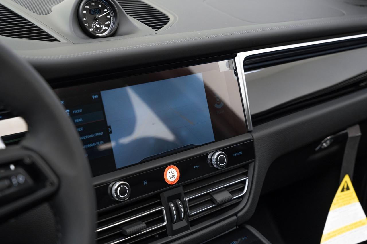 2025 Porsche Macan Pompano Beach FL