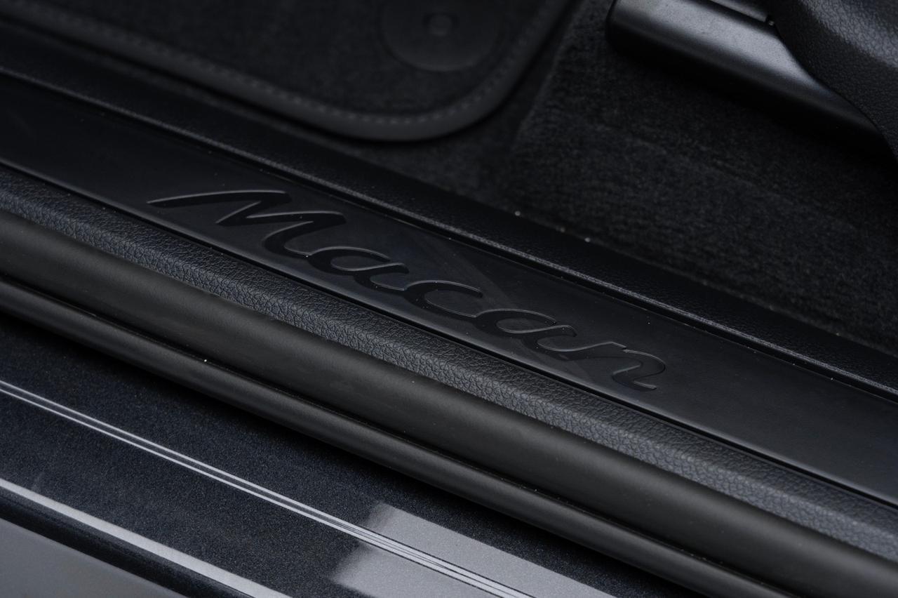 2025 Porsche Macan Pompano Beach FL
