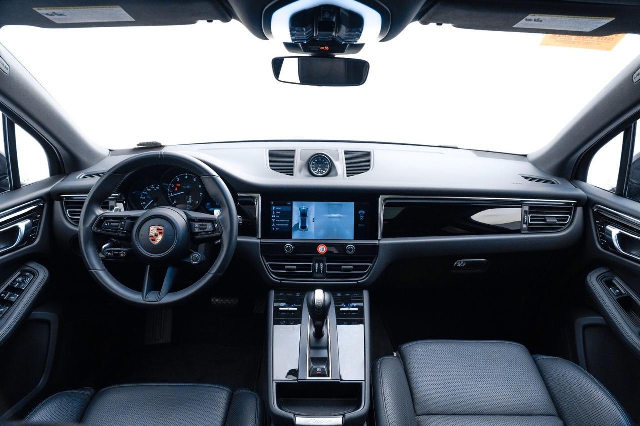2025 Porsche Macan Pompano Beach FL