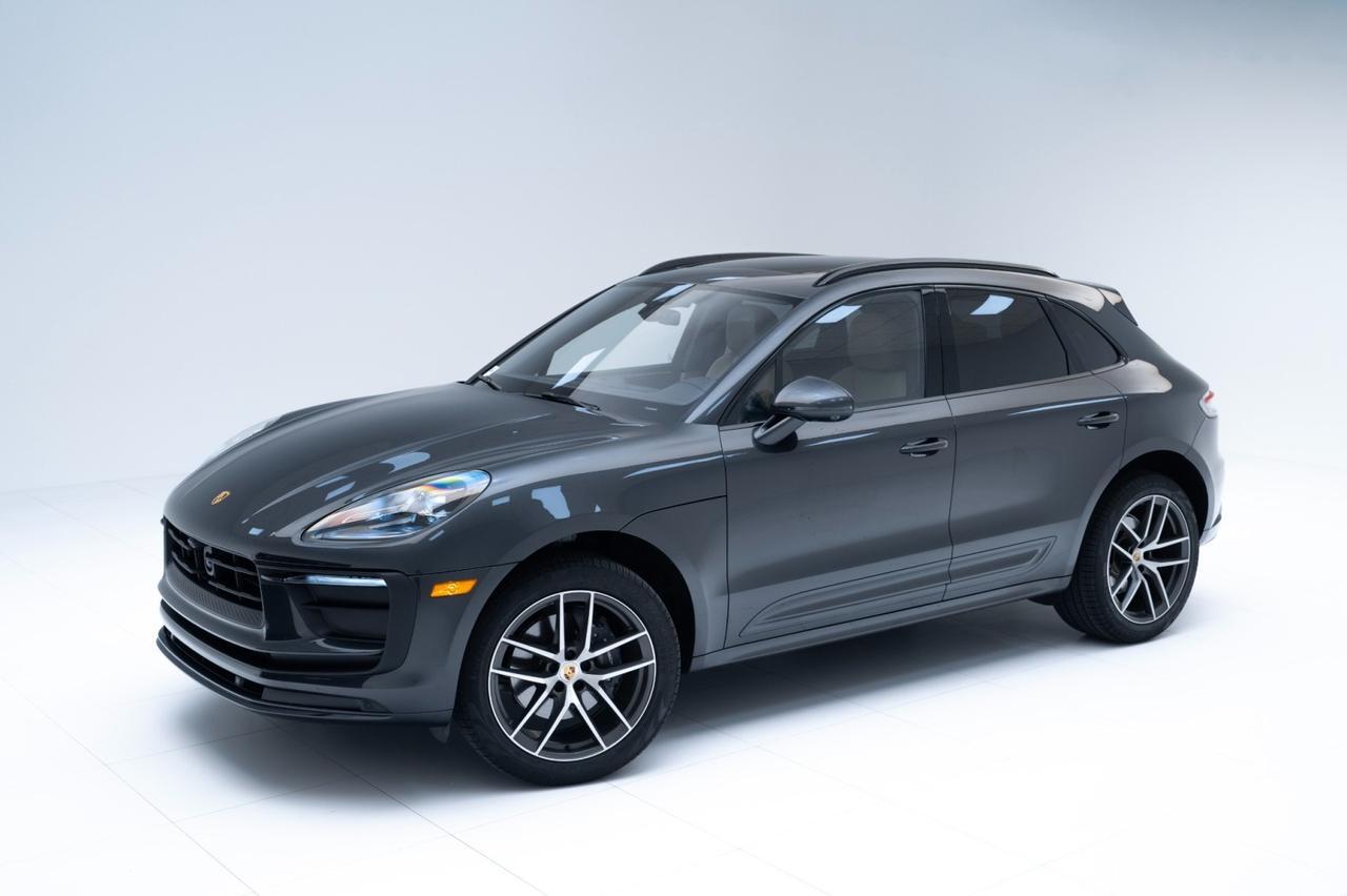 2025 Porsche Macan