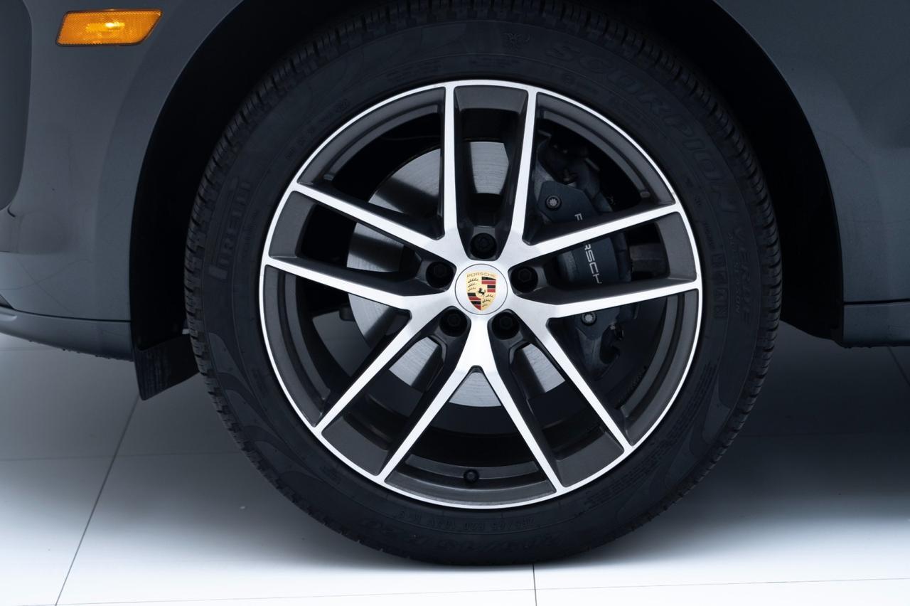 2025 Porsche Macan Pompano Beach FL