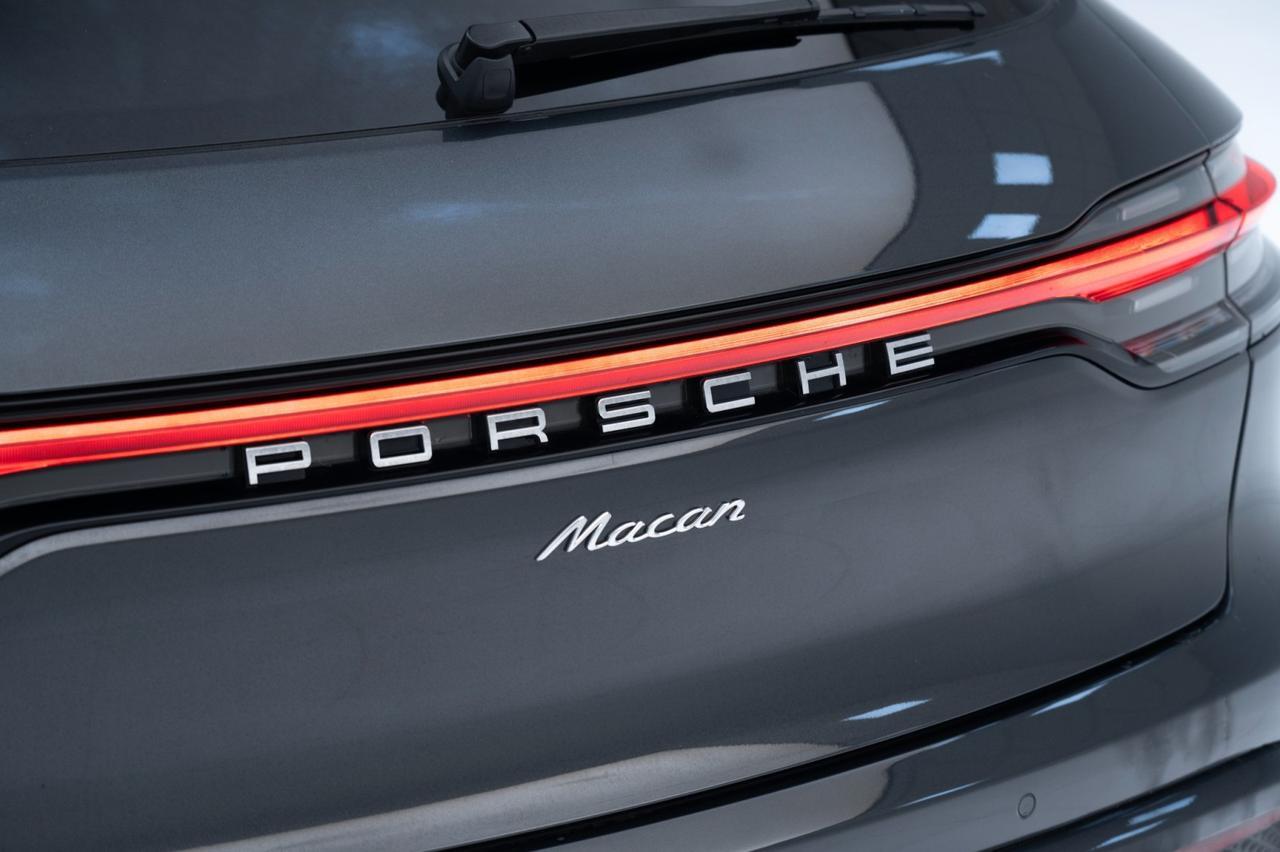 2025 Porsche Macan Pompano Beach FL