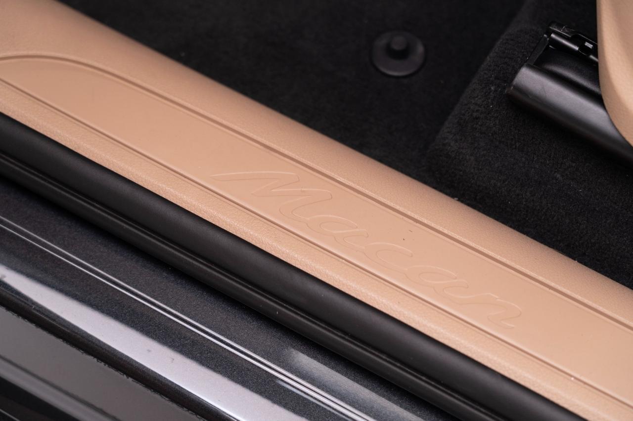 2025 Porsche Macan Pompano Beach FL