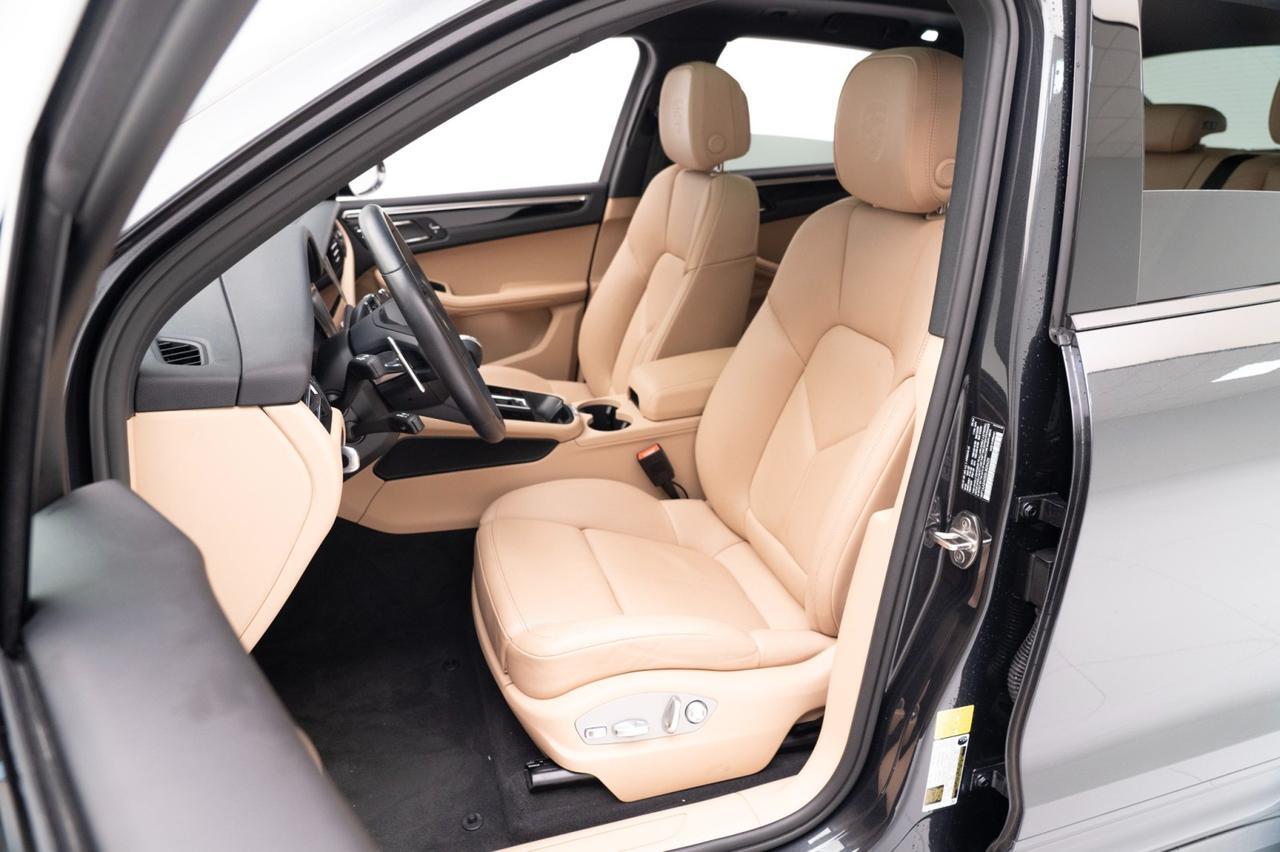 2025 Porsche Macan Pompano Beach FL