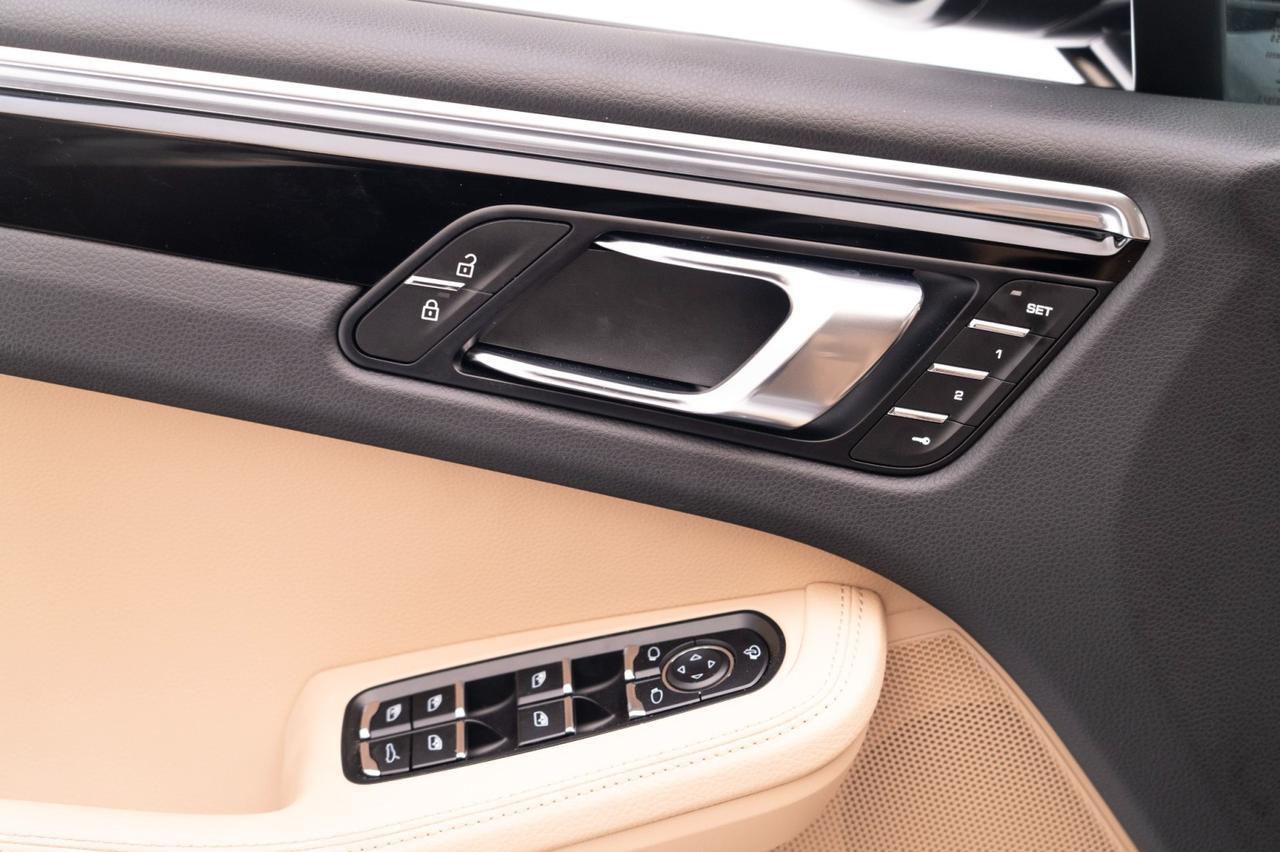 2025 Porsche Macan Pompano Beach FL