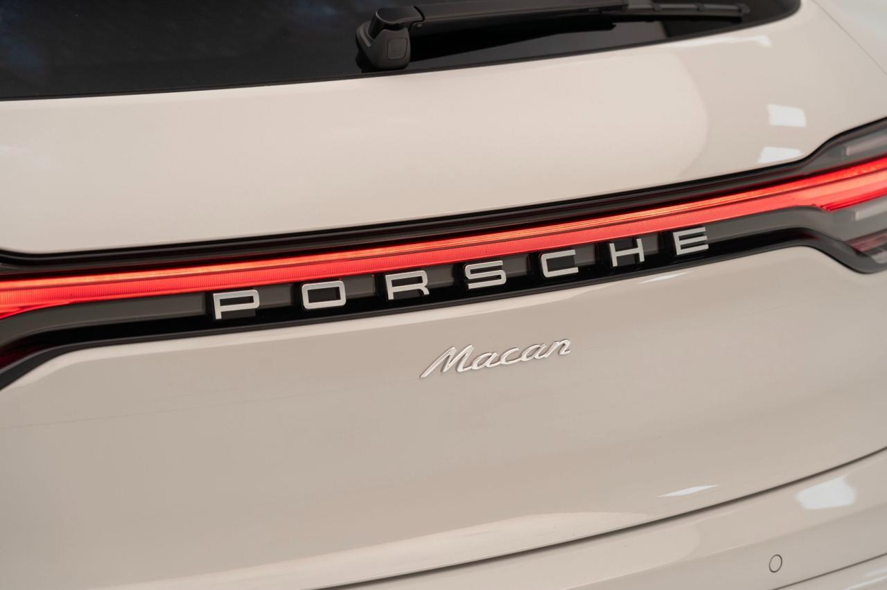 2025 Porsche Macan Pompano Beach FL