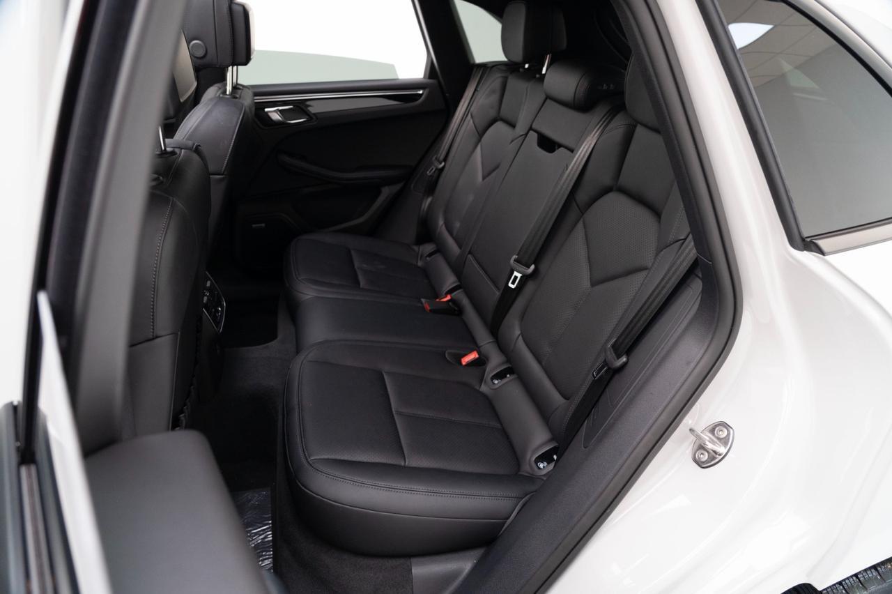 2025 Porsche Macan Pompano Beach FL