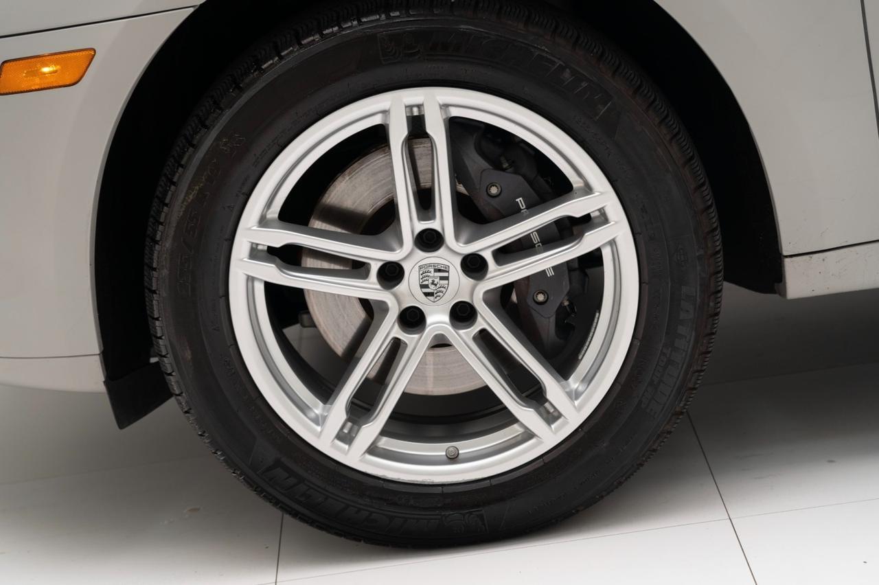 2025 Porsche Macan Pompano Beach FL