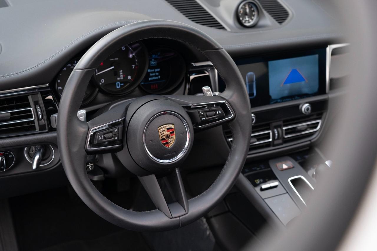 2025 Porsche Macan Pompano Beach FL