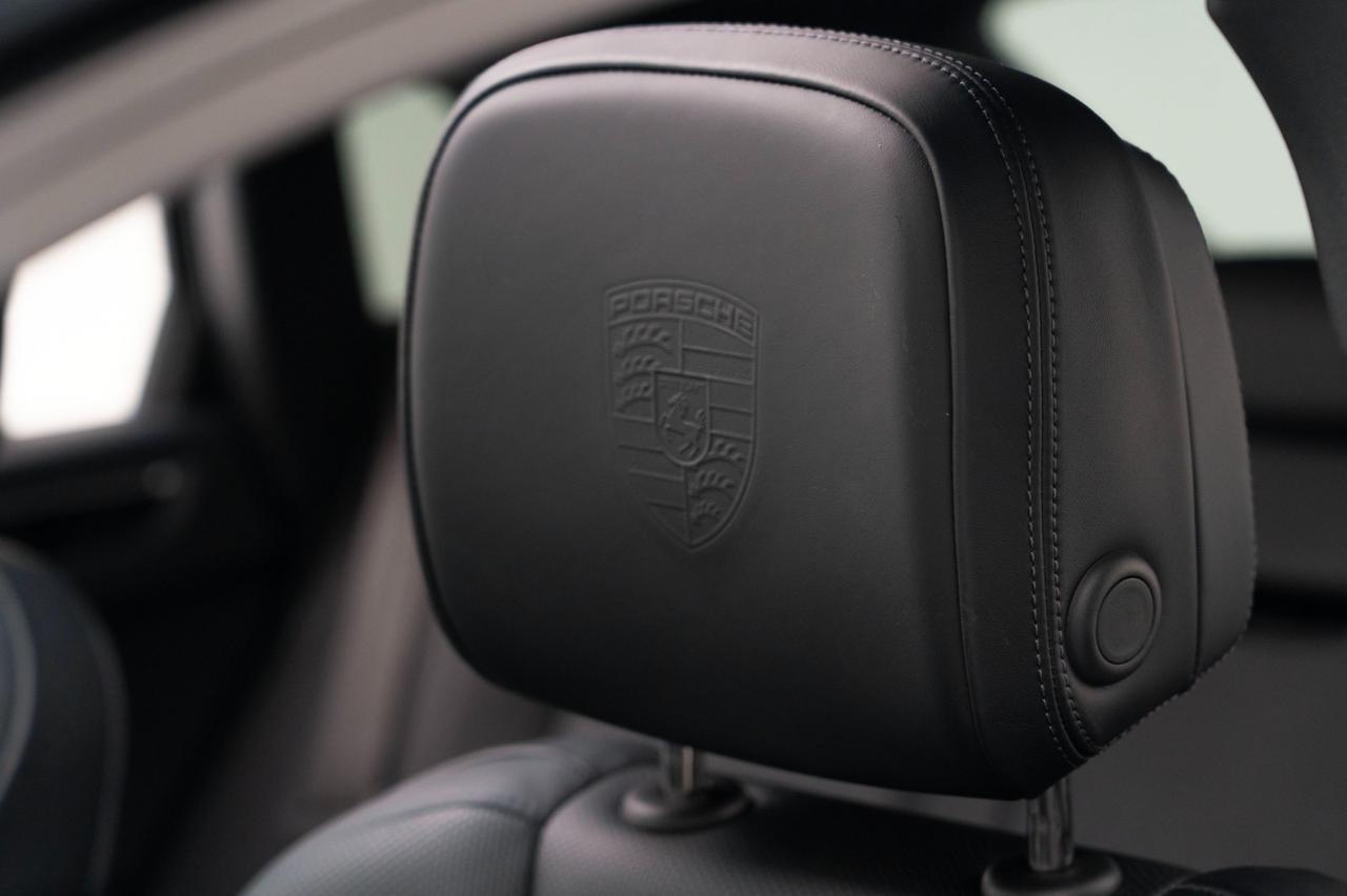 2025 Porsche Macan Pompano Beach FL