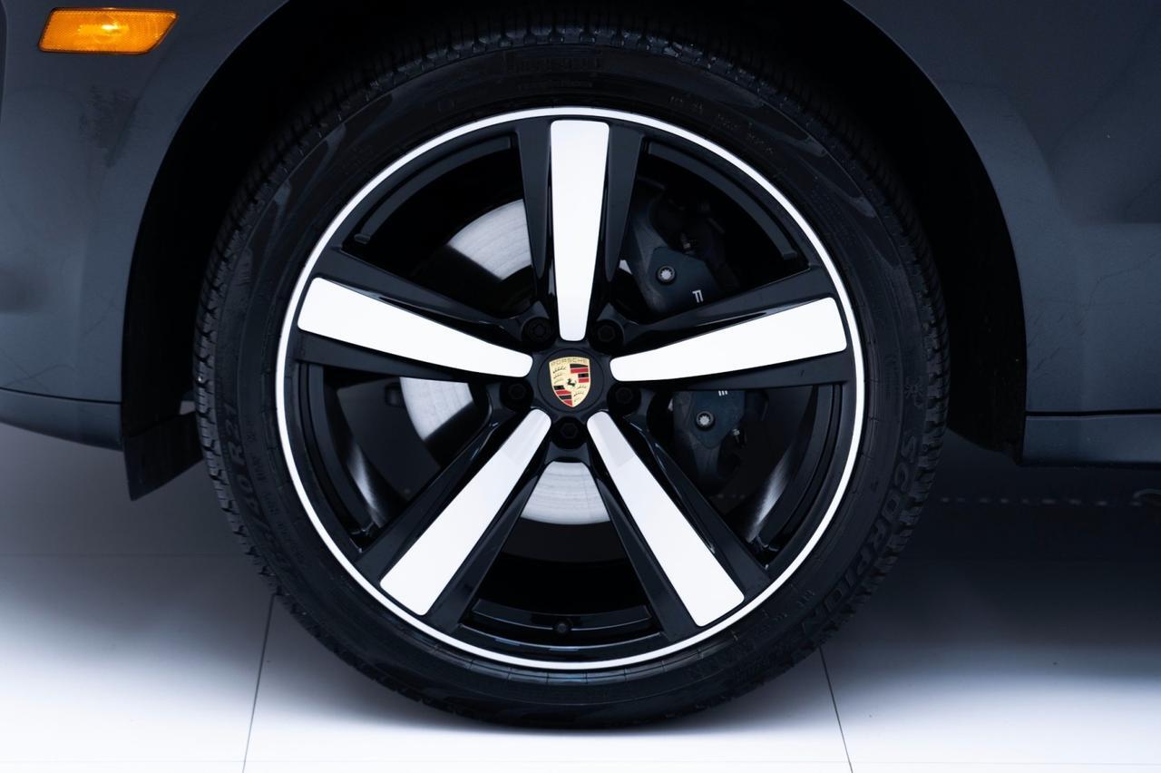 2025 Porsche Macan Pompano Beach FL
