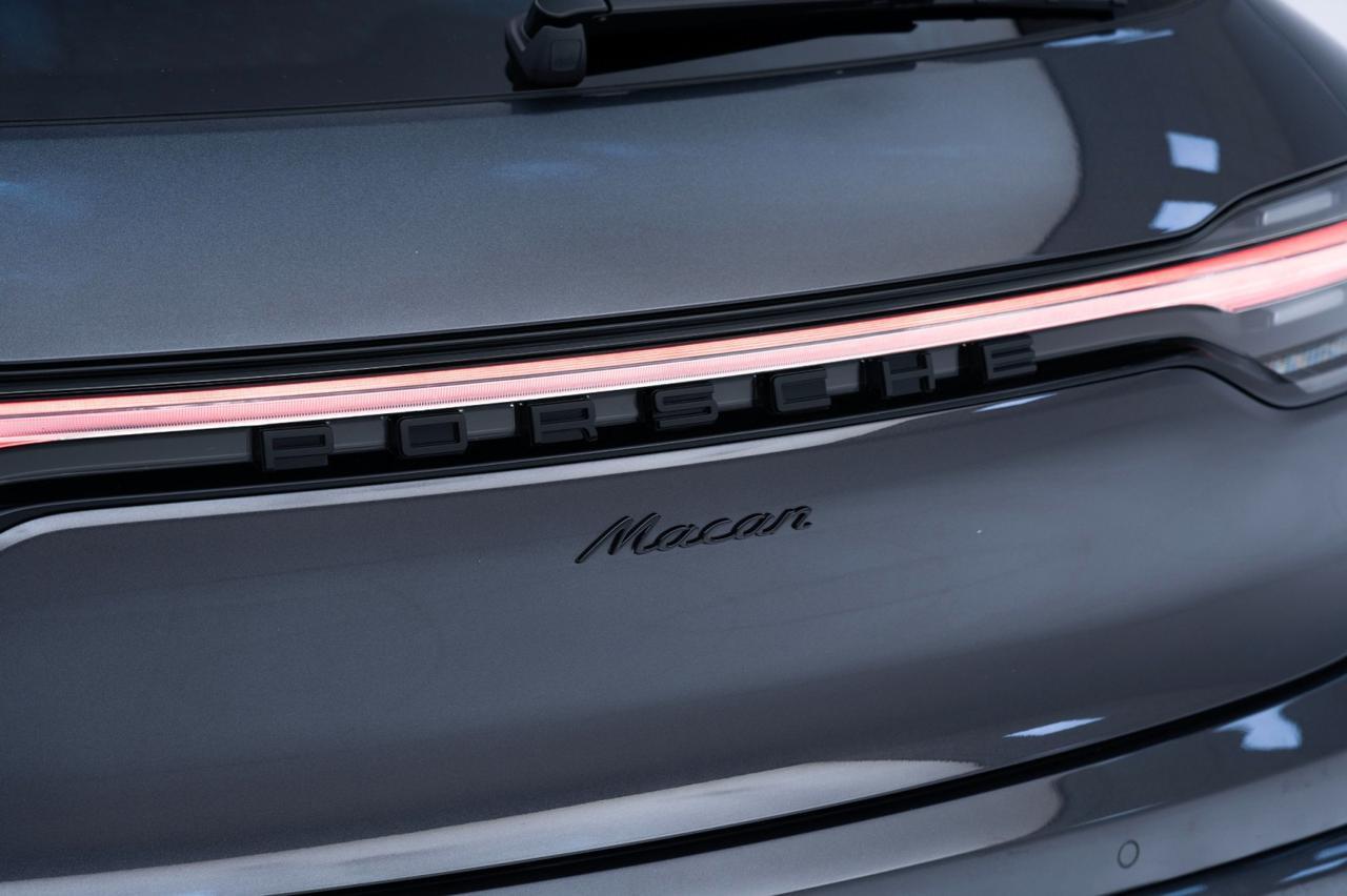 2025 Porsche Macan Pompano Beach FL
