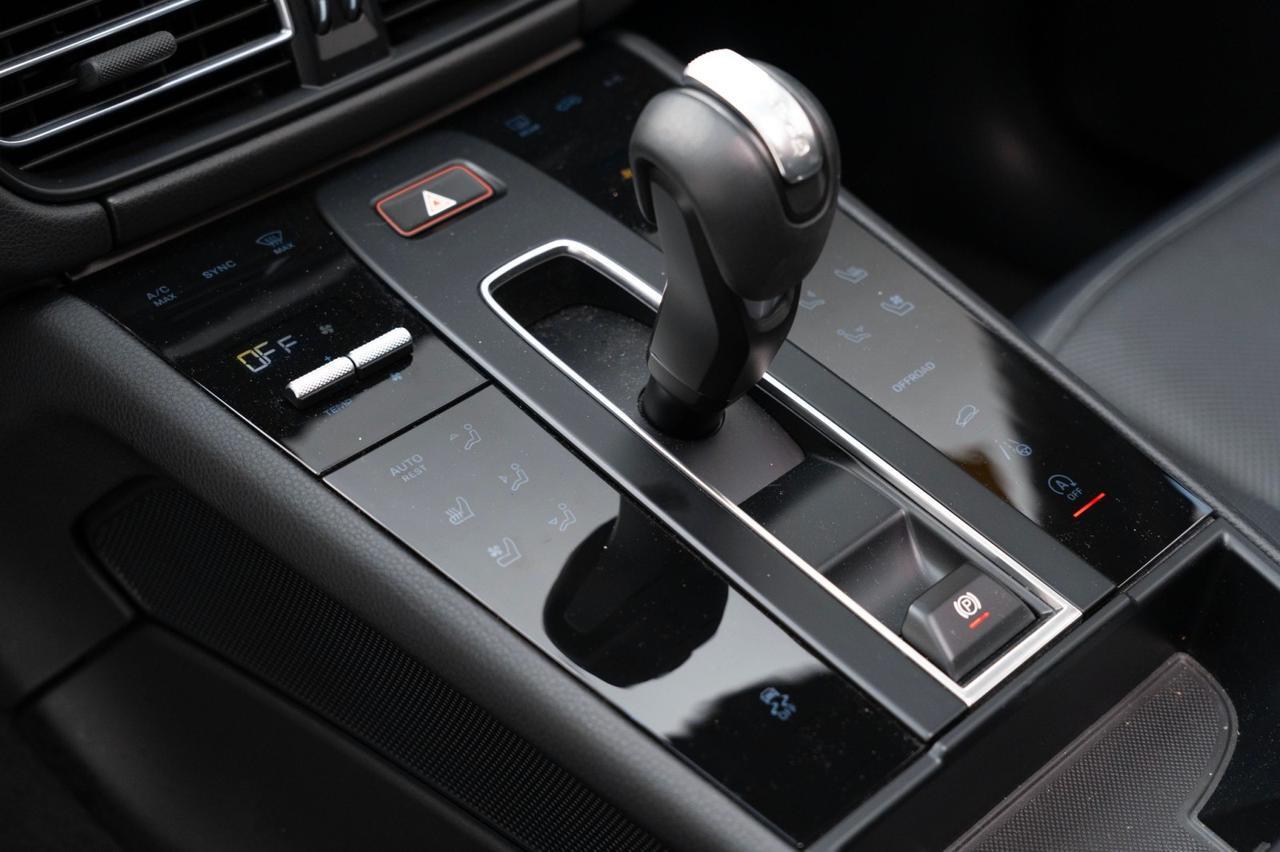 2025 Porsche Macan Pompano Beach FL