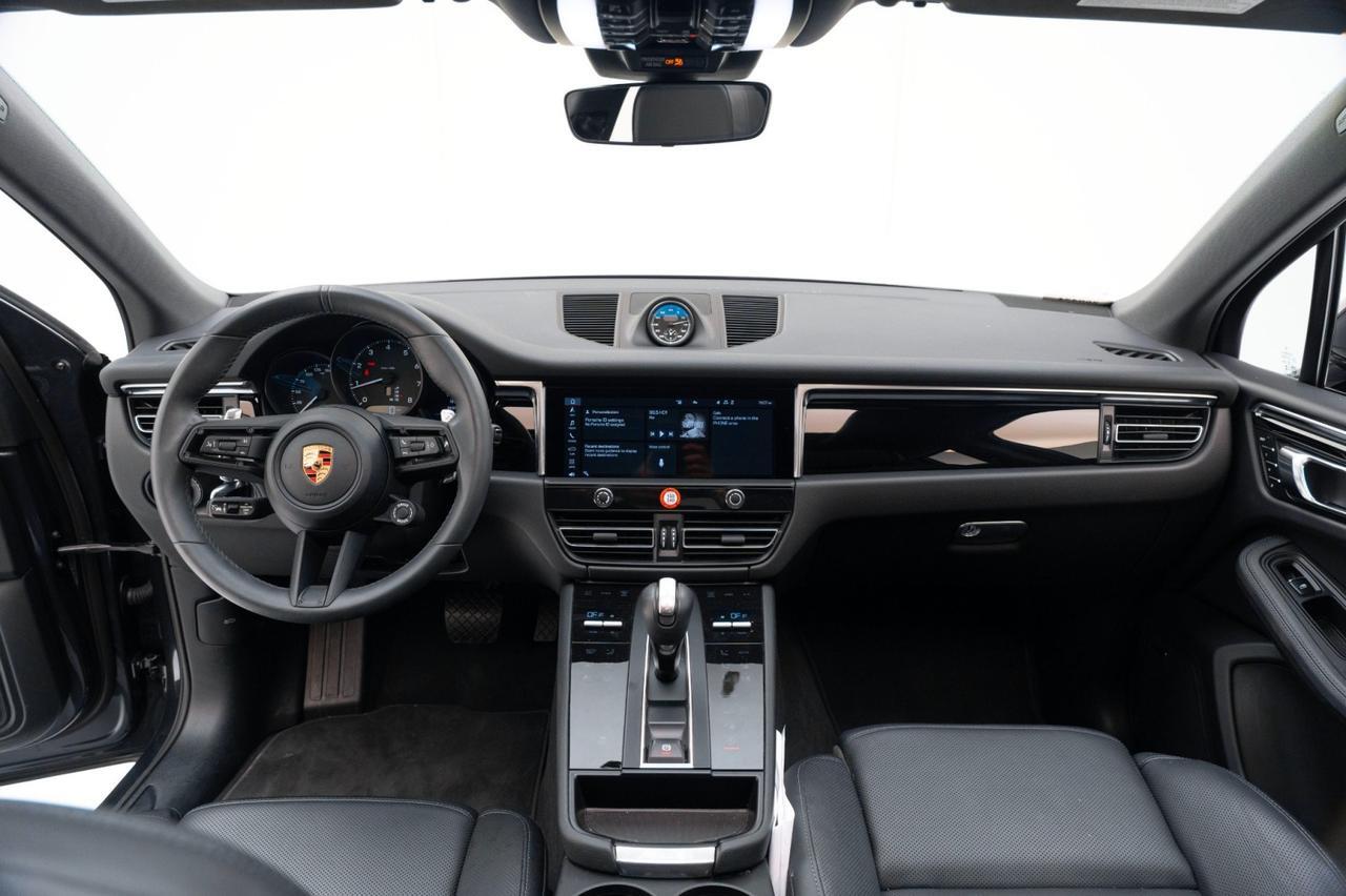 2025 Porsche Macan Pompano Beach FL