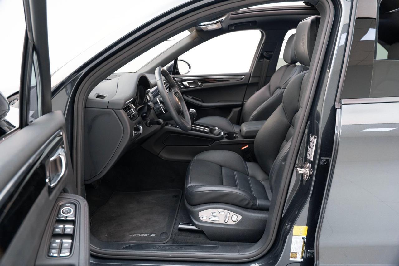 2025 Porsche Macan Pompano Beach FL