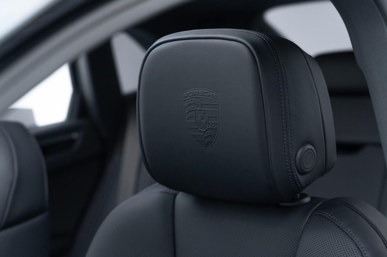 2025 Porsche Macan Pompano Beach FL